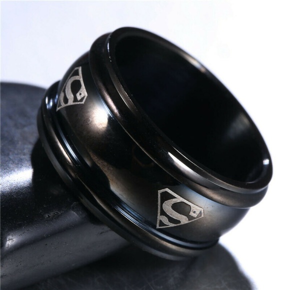 Men&Women Superman Stainless Steel Titanium Band - Picture 3 of 4